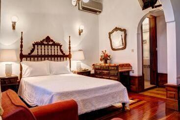 فندق Residencial Alentejana