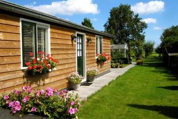 Bed & Breakfast Bij Janzen