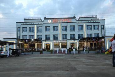 Pensionat Red Carpet Classic Hospitality Llp