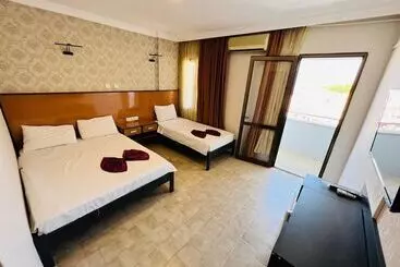 Hotelli Blue Golden Sea