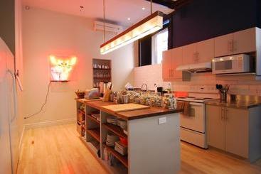 הוסטל Auberge Bishop