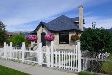 Bed and Breakfast The White Brick Inn