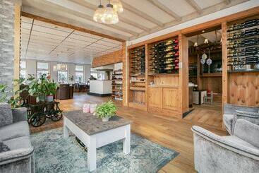 فندق De Wapser Herberg