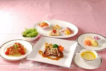 Hotel Takato Sakura