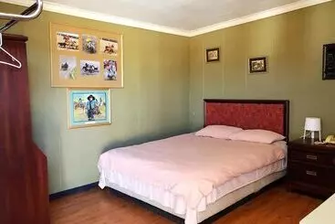 Stampeder Motel