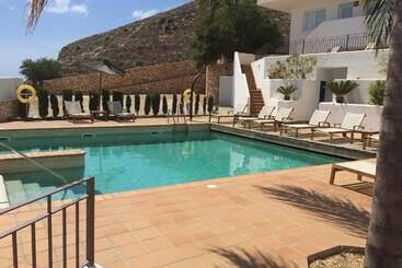 בית מלון כפרי Real Agua Amarga Las Villas