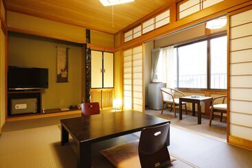 Ryokan Kutsuroginoya Yuu