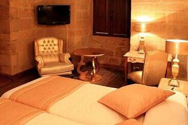 هتل Hospederia Palacio De Casafuerte