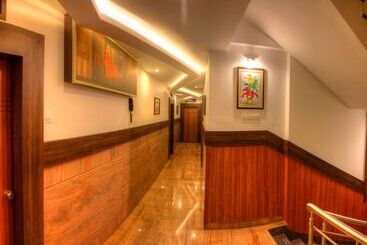 בית מלון כפרי Aditya