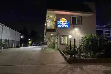 Bayview Motel