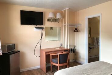 汽车旅馆  Blue Mountain