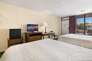 モーテル Candlewick Inn And Suites
