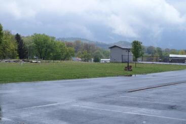 Motelli Lynchburg Country Inn