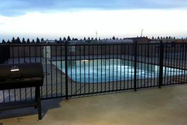 汽车旅馆 Southern Inn And Suites Kermit