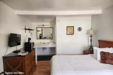 Rose S Motel