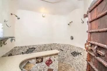 Hotelli Adventure Suites