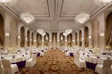 Hotel Yinrun Jinjiang Castle