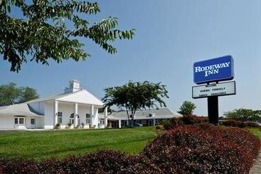 モーテル Rodeway Inn Fairfax