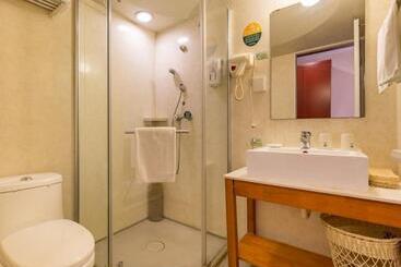 Отель Greentree Inn Xuzhou High Speed Railway Zhanqian Square