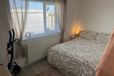 Casa Rural Cozy Coastal Bungalow In Prestatyn