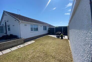 Quinta ou Casa Rural Cozy Coastal Bungalow In Prestatyn