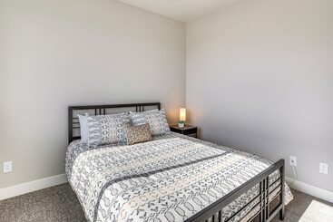 Kır Evi Luxe Living: Grand Junction Home W/ Hot Tub, Views