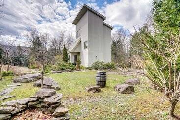 Quinta ou Casa Rural Contemporary Catskills Area Retreat W/ Deck!