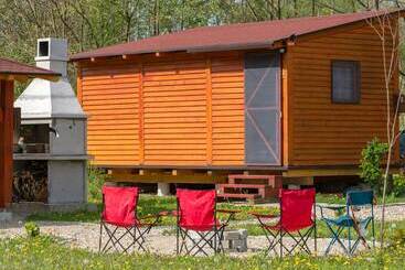 Vakantiehuisje Robinzonski Kamp Hofman