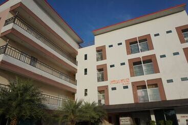 Hotel Lomthong Place