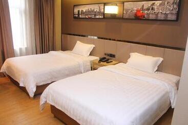 Hotel 7days Dongguan Tangxiayin Square Walmart