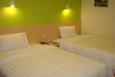 هتل 7days Inn Nanjing Xinjiekou Shanghai Road Subway Station