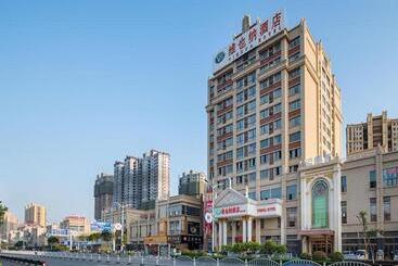 Vienna Hotel Anhui Bengbu Guzhen Railway Station
