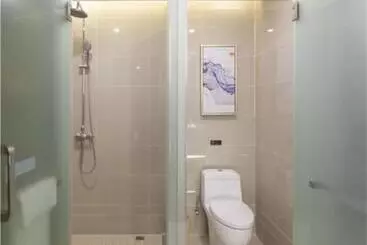 Echarm Hotel Yingshang High Speed Railway Station Wuzhou Wanhui Plaza