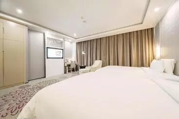 Lavande Hotels Qingxu Wenyuan Road