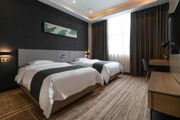 Thank Inn Hotel Guangdong Jiangmen Kaiping Donghui City