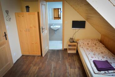 بنسيون Penzion Sklep Sv. Urbana