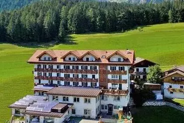 Family & Wellness Hotel Fontana