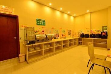 Otel Greentree Inn Shandong Zoucheng Railway Station Huochang Road Business