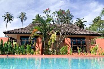 ホテル Coconut Beach Villa Langkawi