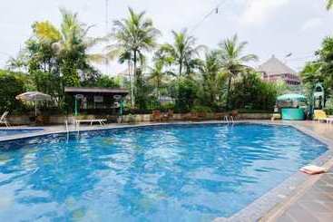 בית מלון כפרי Lux Tychi