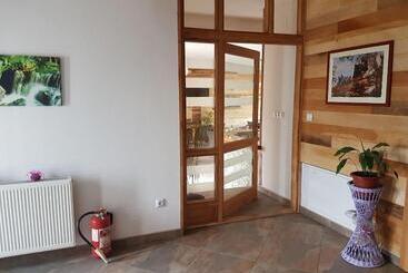 بيت ريفى Villa Stone