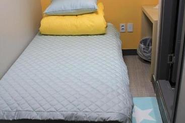 بنسيون Dongdaemun Egghouse Hostel