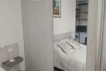 تختخواب و صبحانه Venice Home