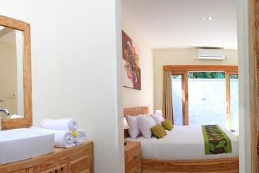 ホテル Uma De Villa Sanur