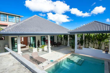 ツーリストアパートメント Shalimar Villa