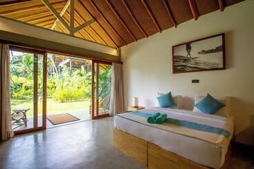 Hotel The Jungalows Kima Surf Hiriketiya