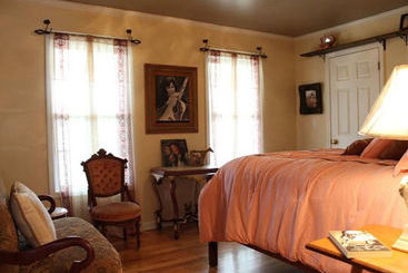 민박 Country Music Luxury Suites