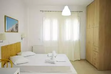 ツーリストアパートメント Dionysia Rooms
