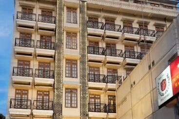 Prima In Hotel Malioboro