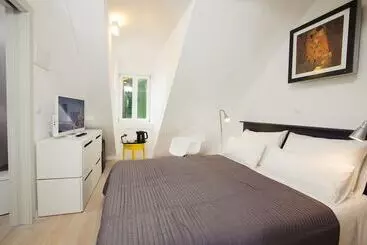 پانسیون Grgur Ninski Rooms